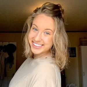 Meet your Posher, Talia